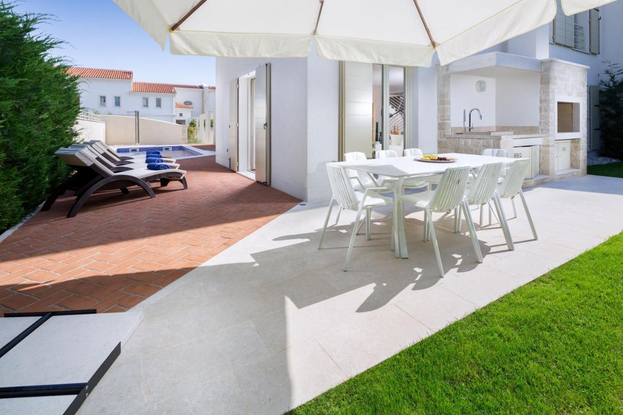 Villa Sylvia By Hmz Villas Tar-Vabriga Εξωτερικό φωτογραφία